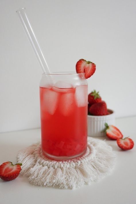 Cheesy Strawberry Green Tea